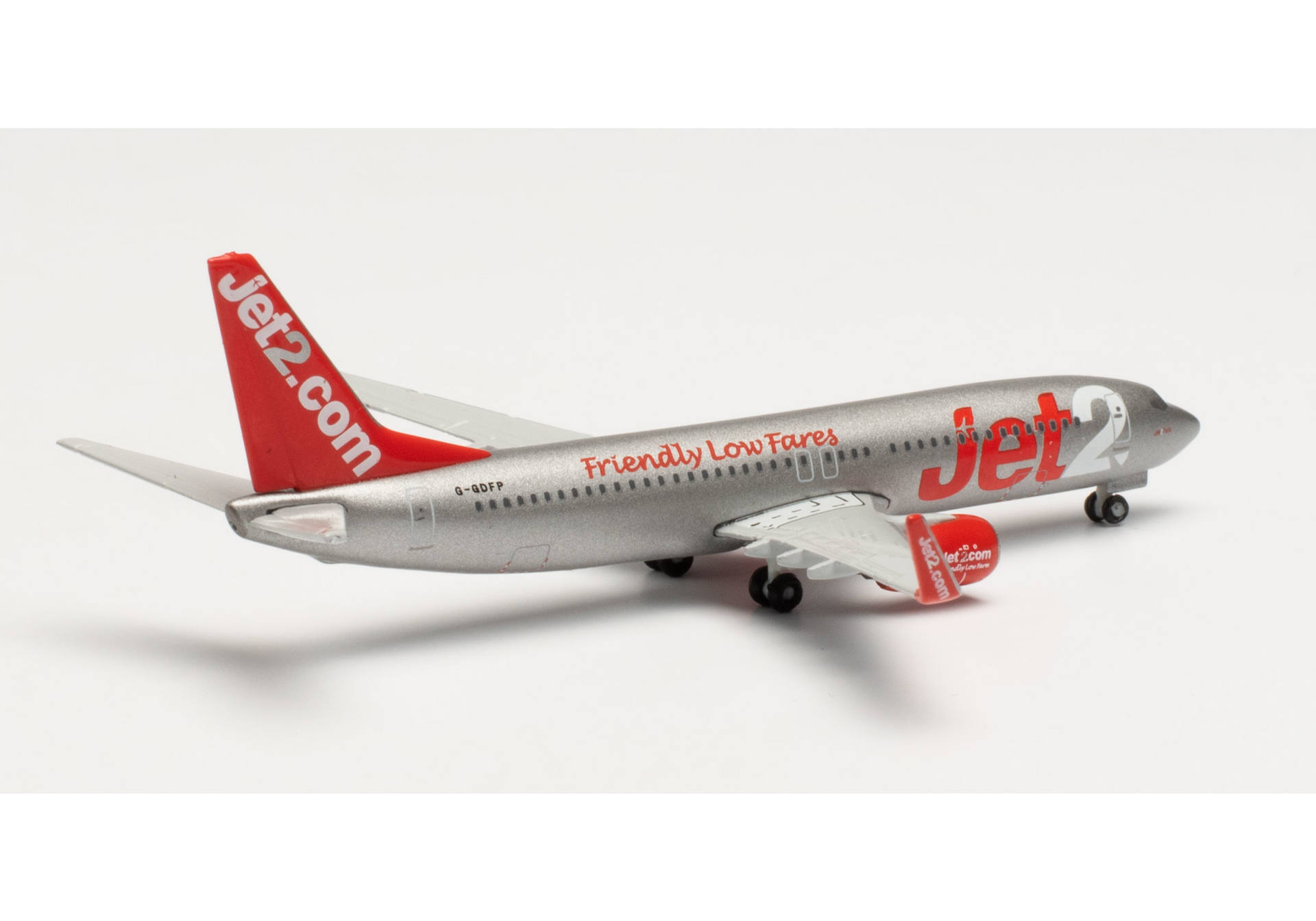 Jet2 Boeing 737-800 – G-GDFP “Jet2 Paris”