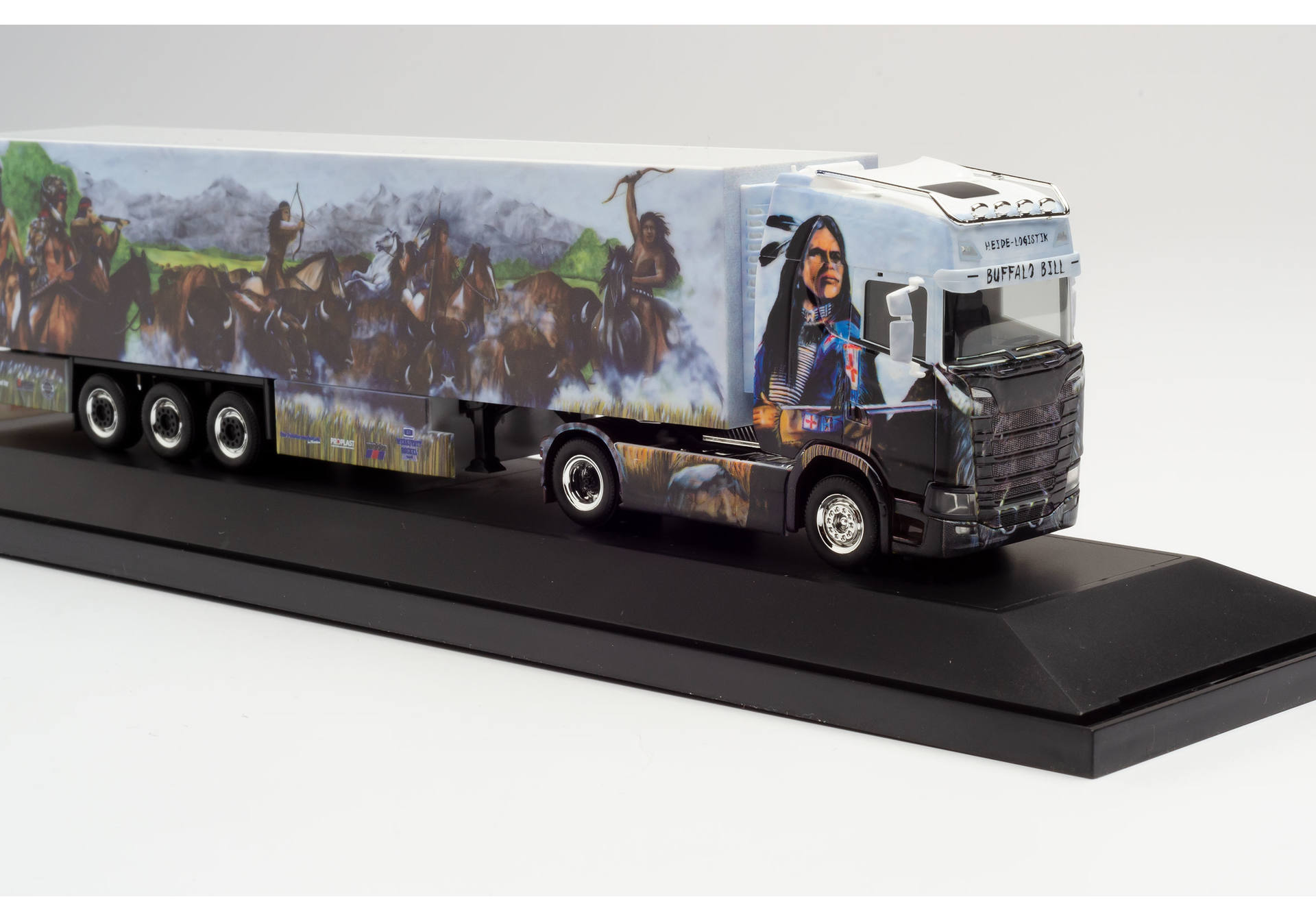 Scania CS 20 HD refrigerated semitrailer "Heide Logistik / Buffalo Bill"
