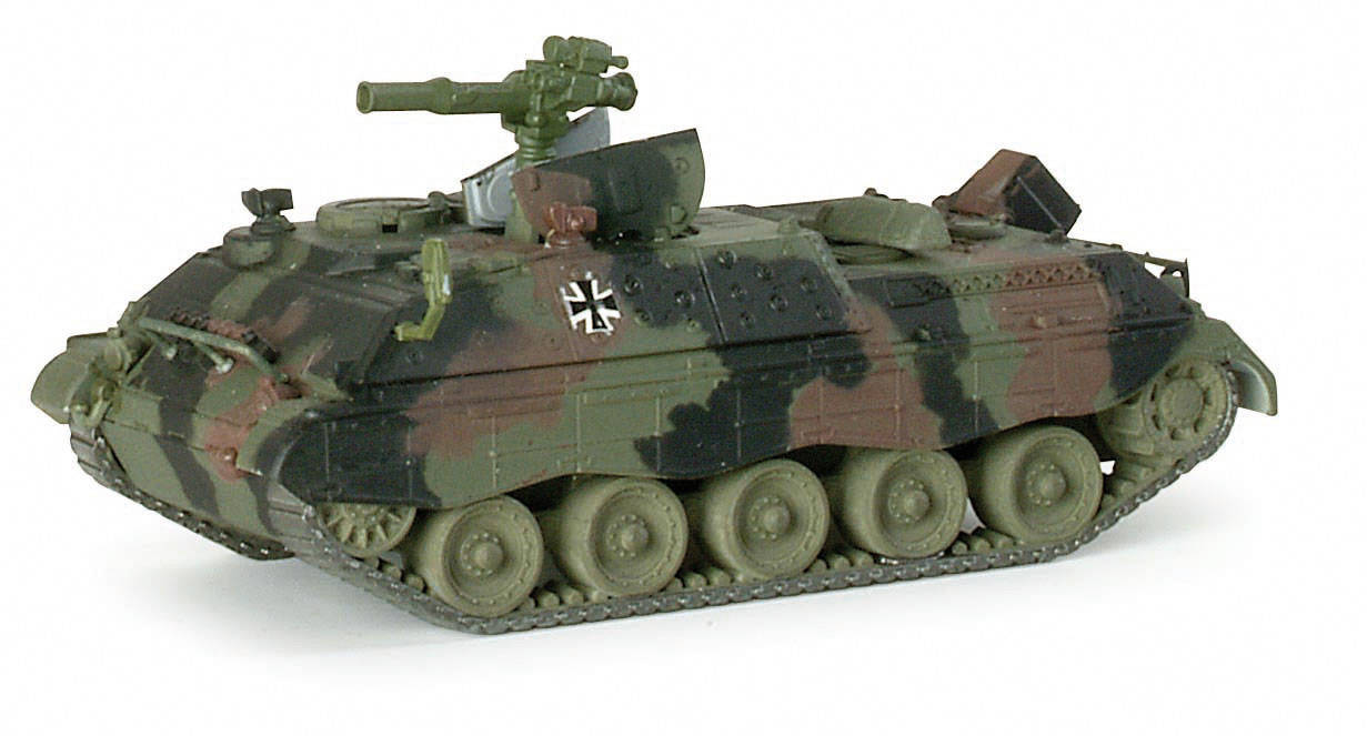 Tank destroyer JAGUAR camoufl.
