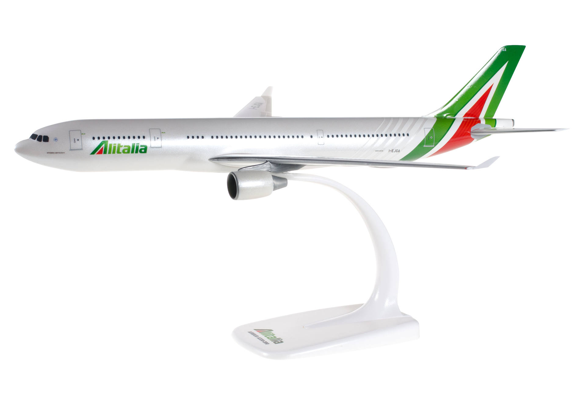 Alitalia Airbus A330-200 new 2015 colors