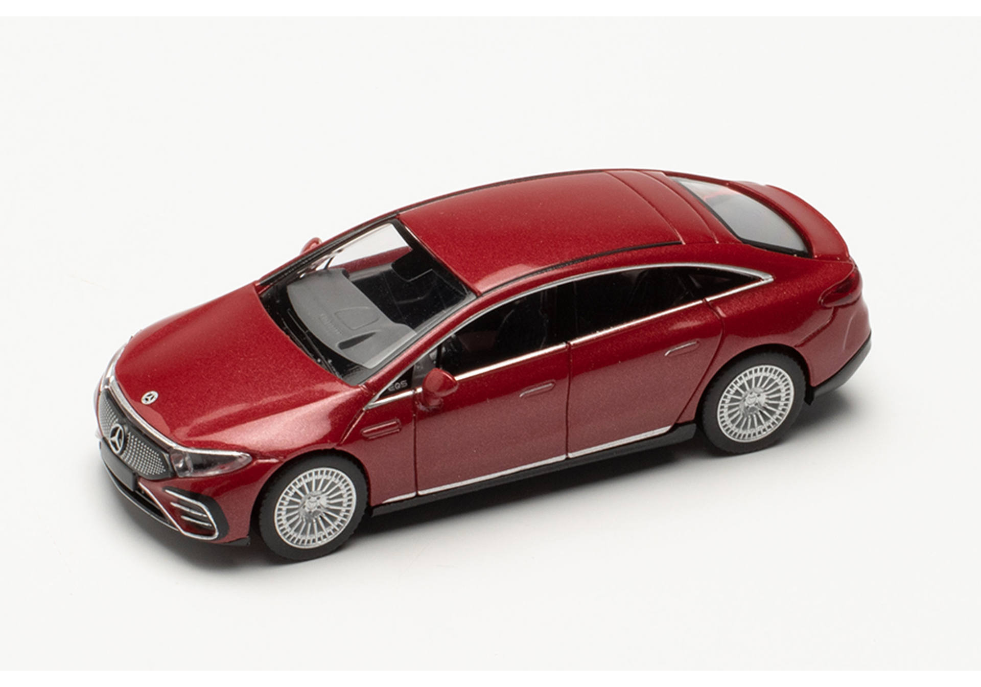 Mercedes EQ EQS, hyazinth red metallic