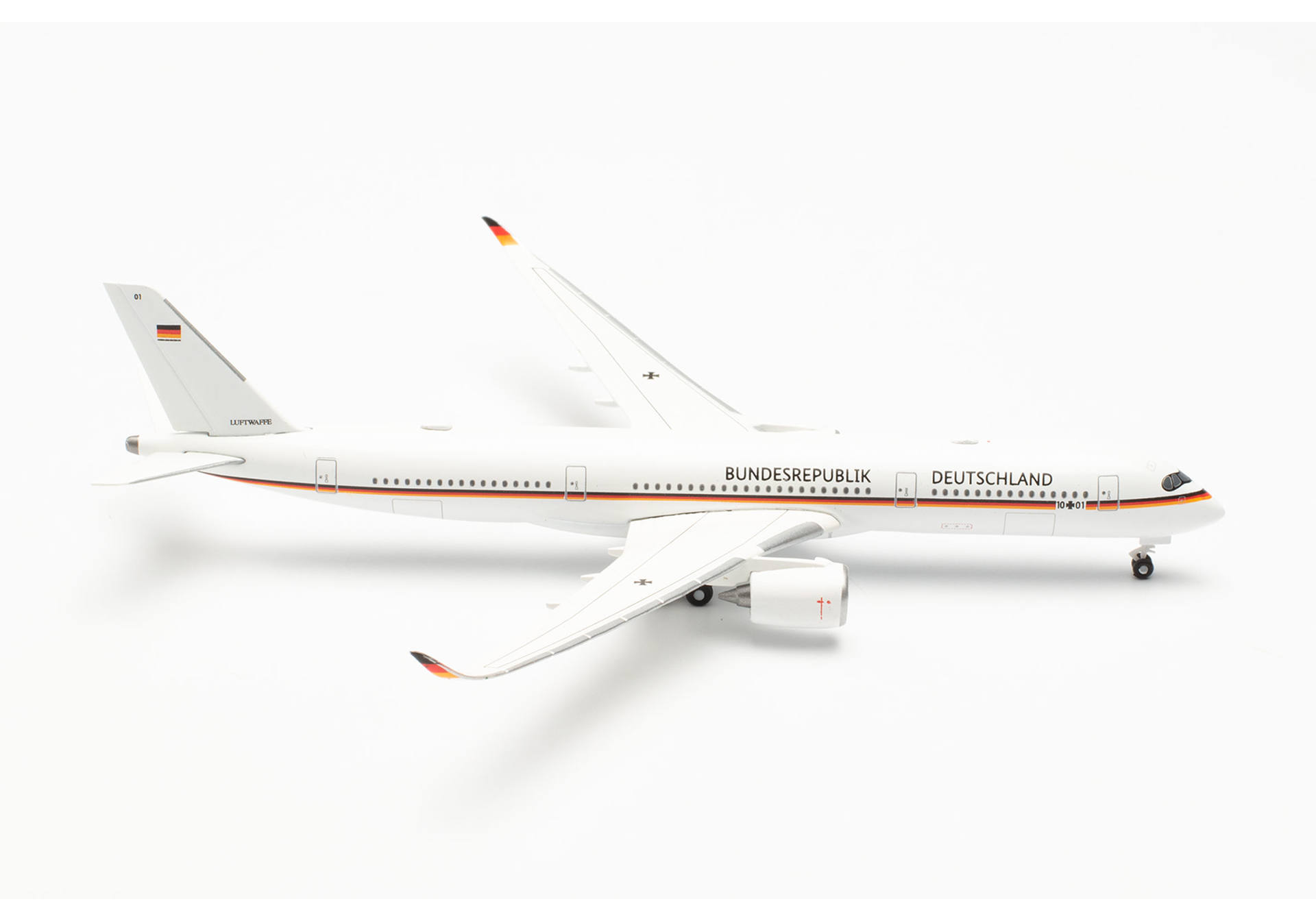 Luftwaffe Flugbereitschaft Airbus A350-900 – 1001 “Konrad Adenauer”