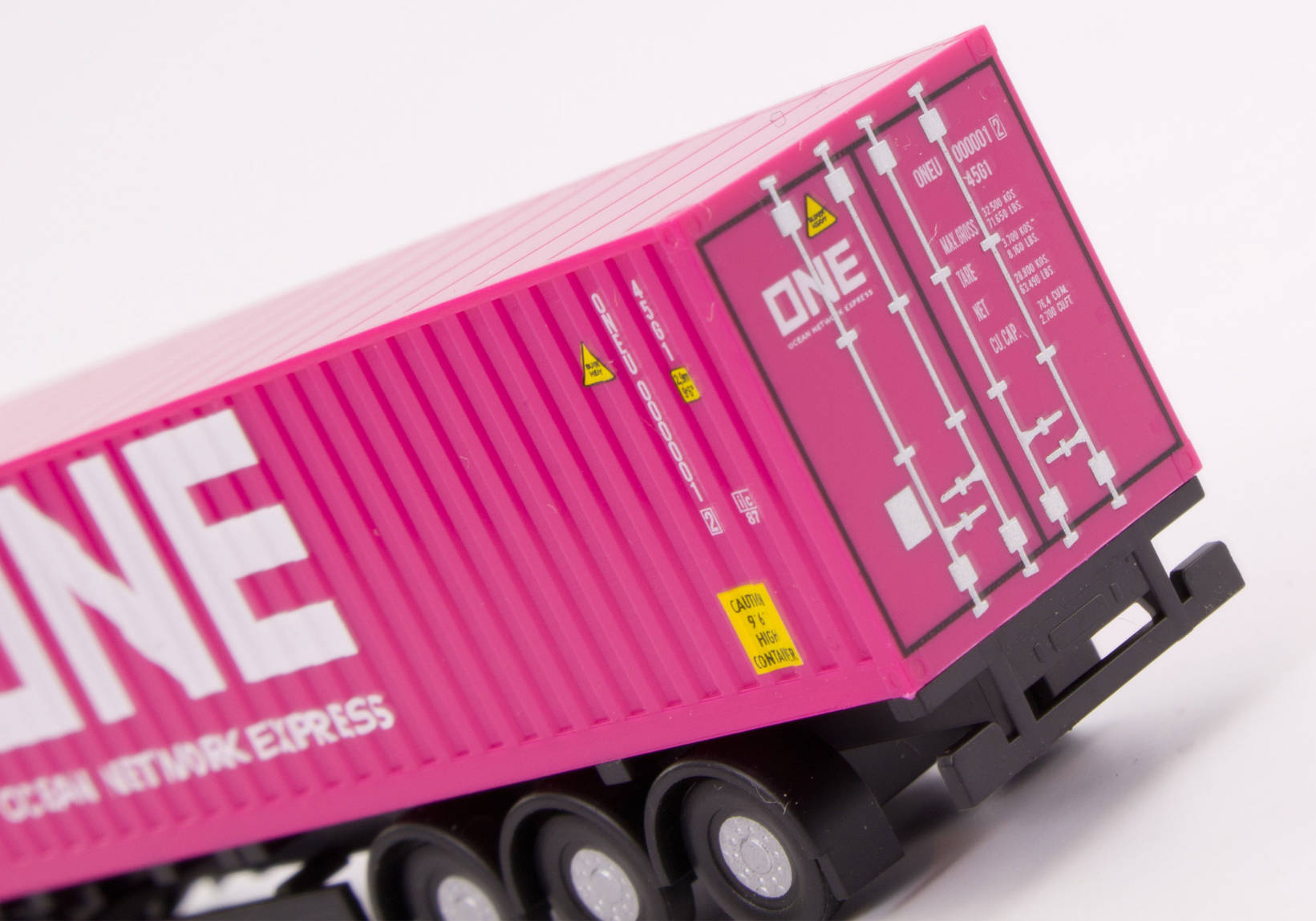 Mercedes-Benz Actros Gigaspace Container-Sattelzug "ONE"