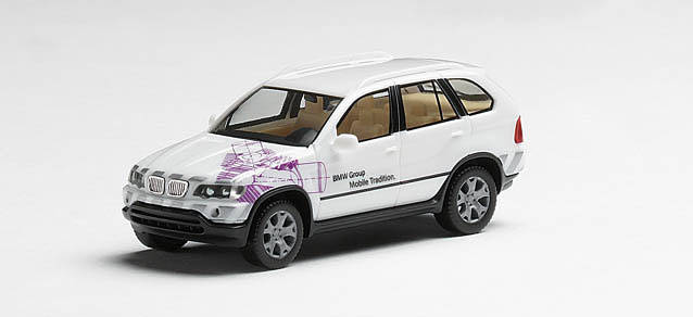BMW X5 4,4 "Mobile Tradition"