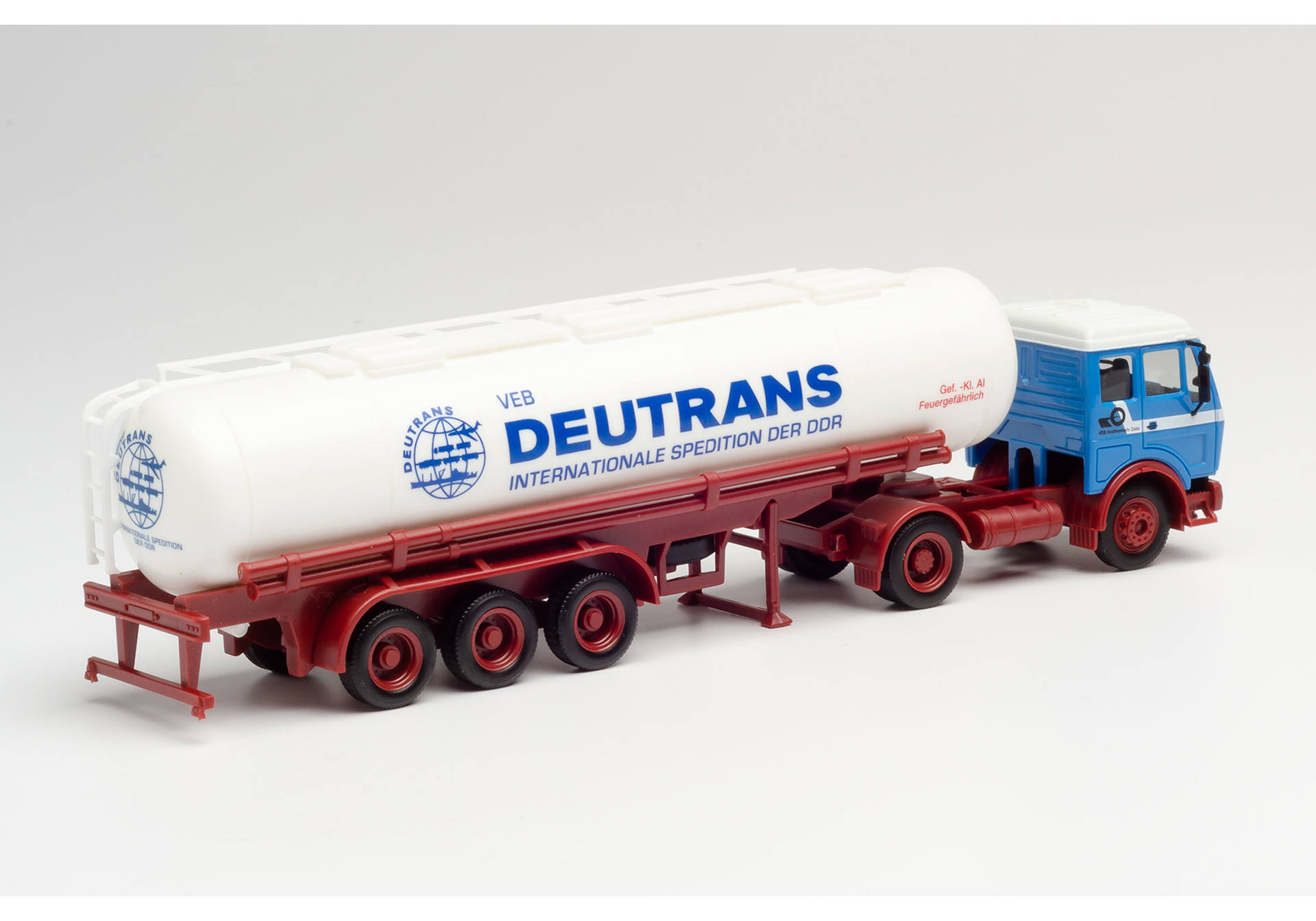 Mercedes-Benz NG tank semitrailer "Deutrans / VEB Kraftverkehr Zeitz"