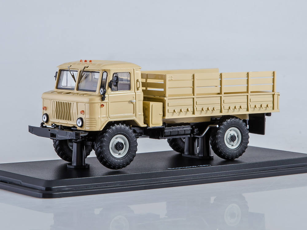 SSM: GAZ-66 flatbed truck