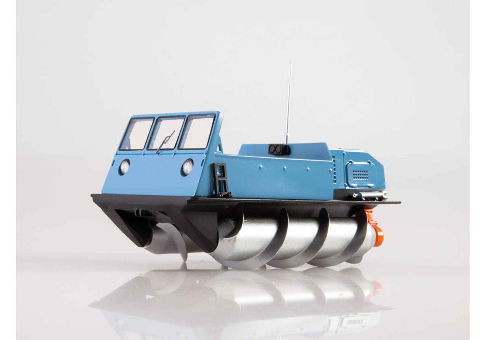 ZIL-2906 Schneemobil schneckengetrieben, blue