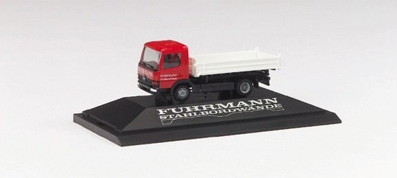 Mercedes-Benz Atego-Kipper Stahlbord walls