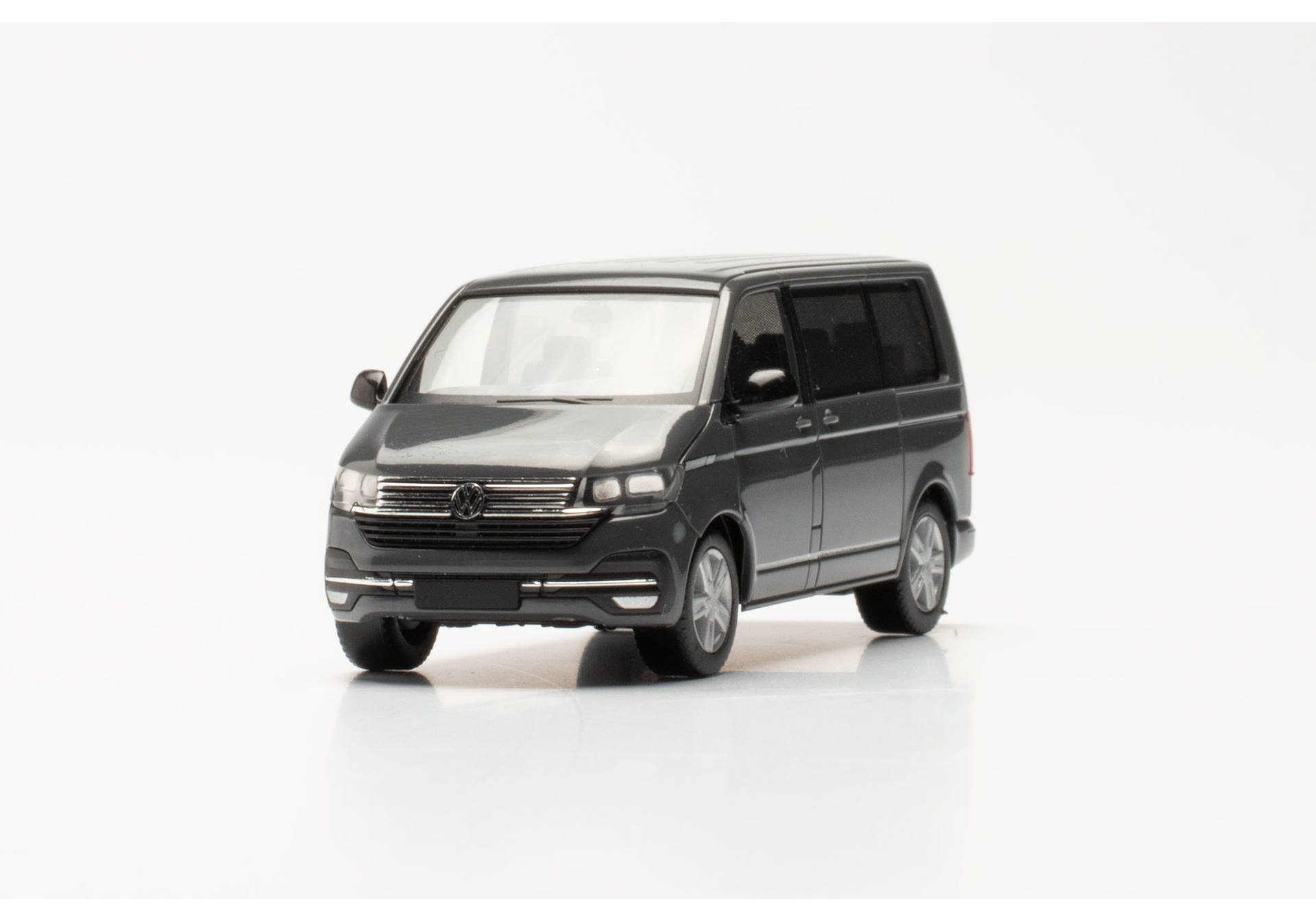 Volkswagen (VW) T 6.1 Caravelle, pure grey