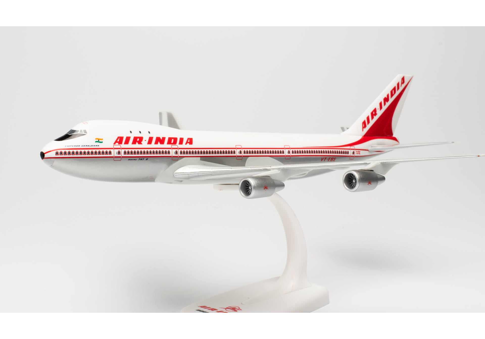 Air India Boeing 747-200 – VT-EBE “Emperor Shahjehan”