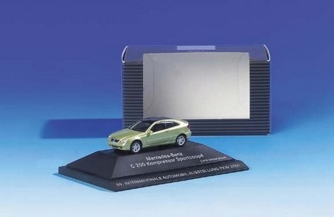 Mercedes-Benz C200 compressor sports coupe "IAA 2001"