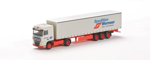 DAF XF curtain plane saddle train