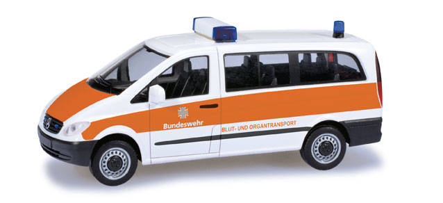 Mercedes-Benz Vito bus "Bundeswehr, Blut- und Organtransporte"
