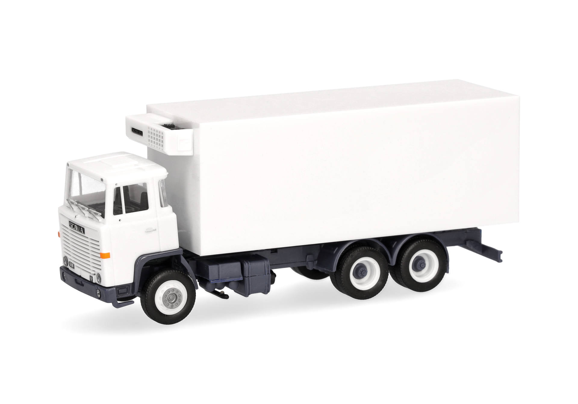 Scania 141 refrigerated box truck 3axles, white