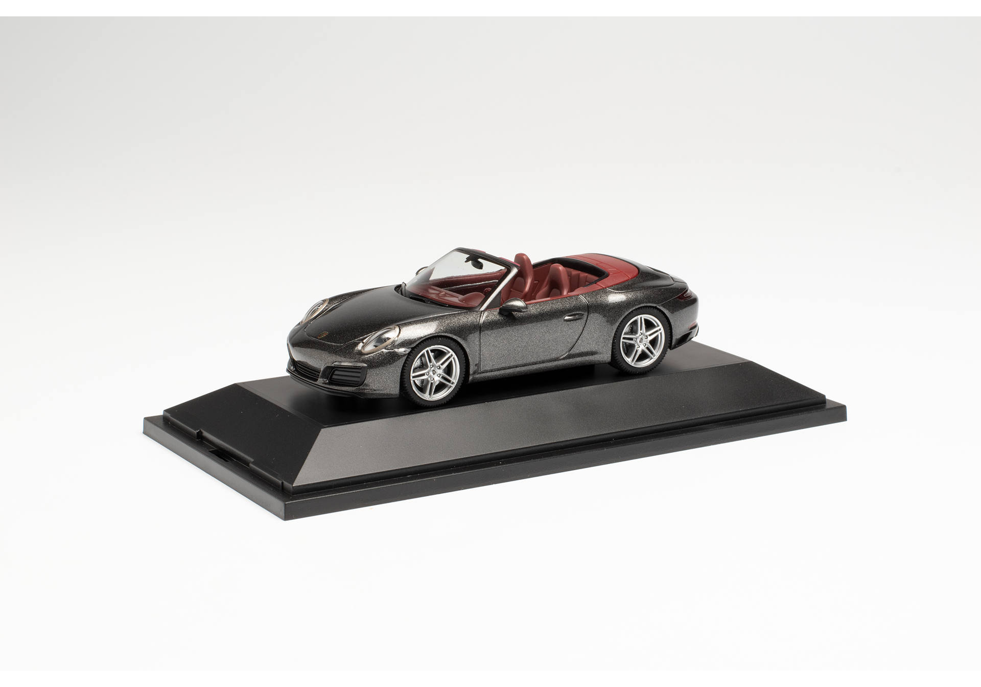Porsche 911 Carrera 4 Cabrio