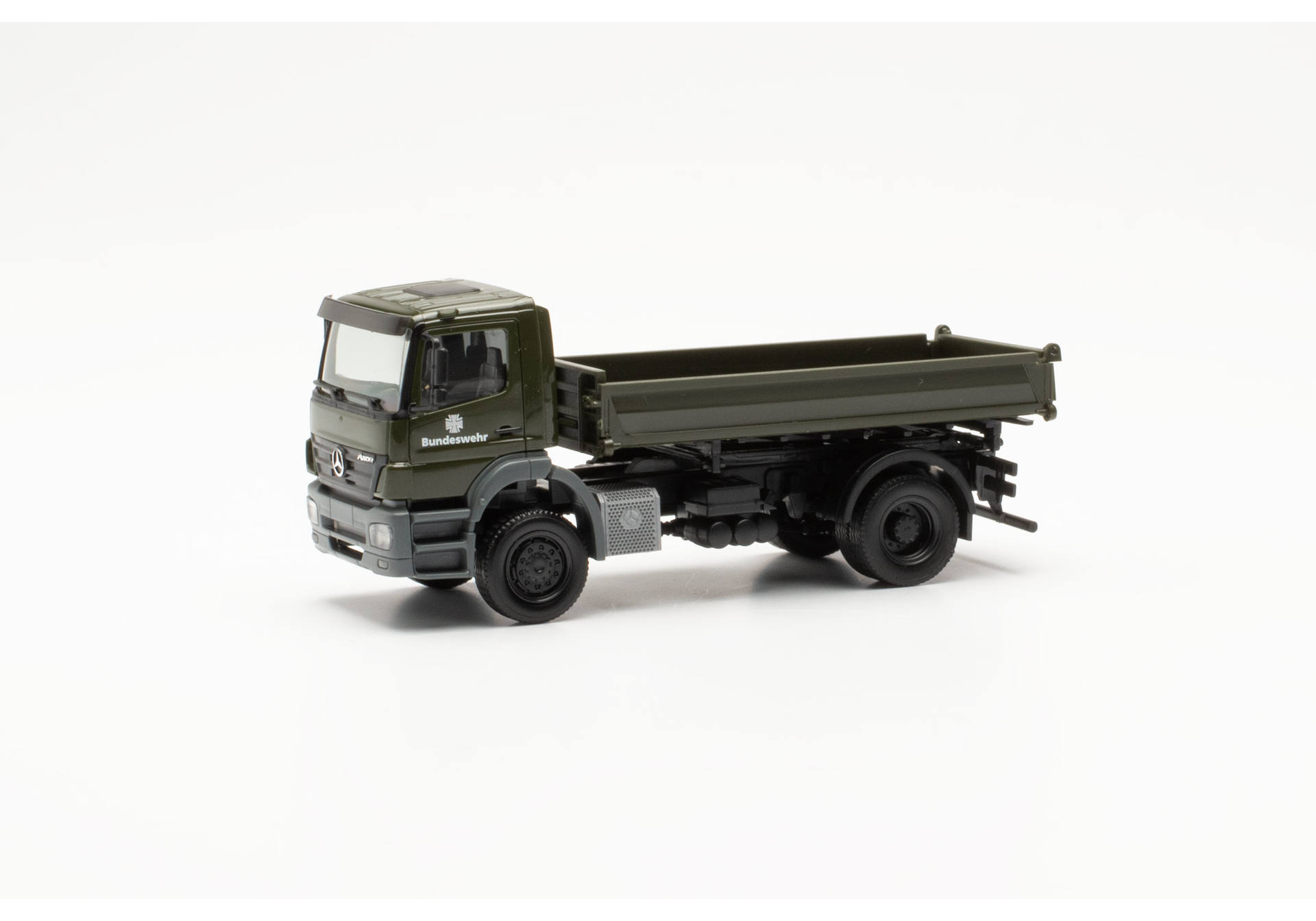 Mercedes-Benz Axor 3-Seitenkipper "Bundeswehr"