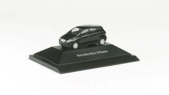 Mercedes-Benz B-Class CST (Compact Sport Tourer) Special box