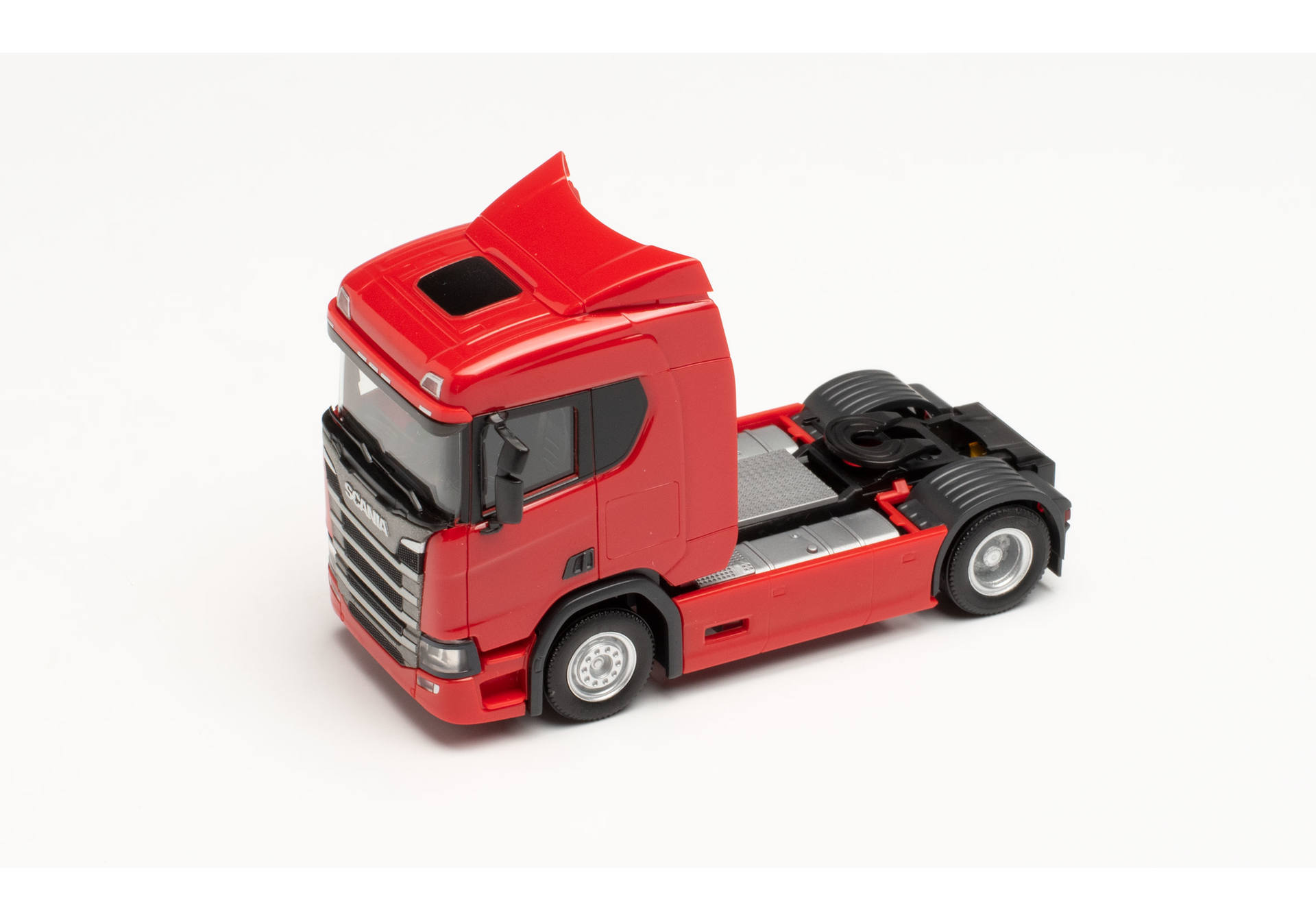 Scania CR ND tractor, red