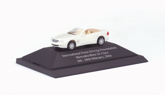 Mercedes-Benz SL-Class (2006) Special box