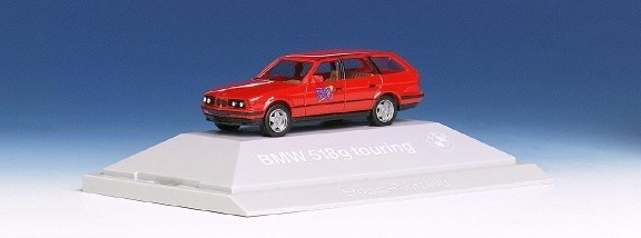 BMW 518i Touring four -door Borbetfelge silver with chrome ring