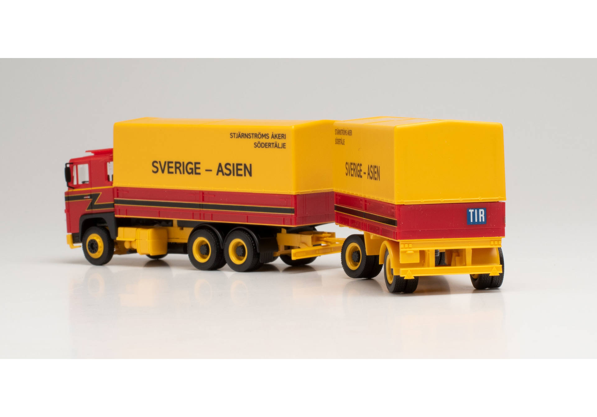 Scania 141 canvas truck trailer „Stjärnströms Akeri“