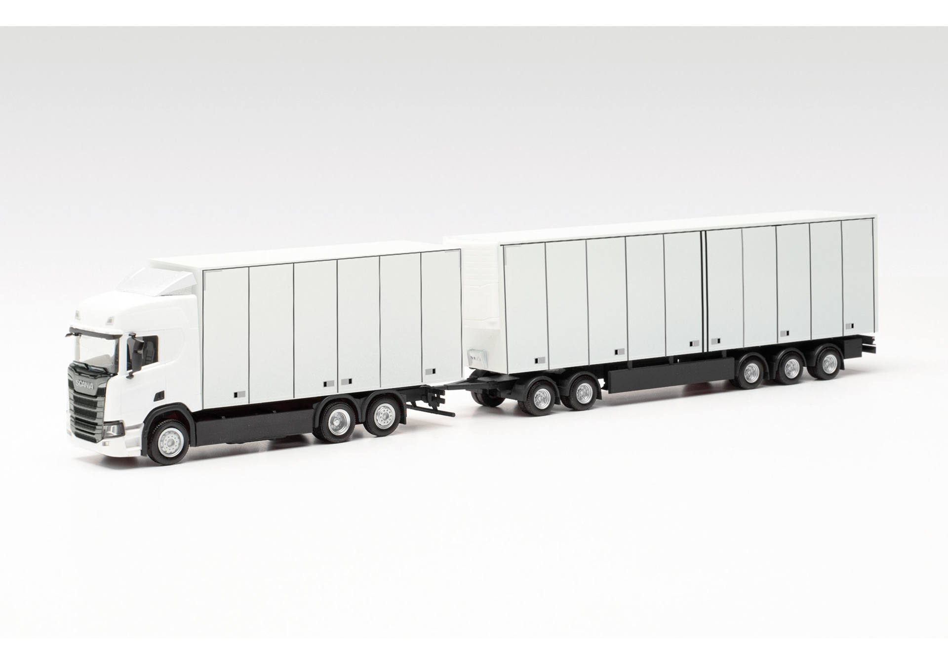 Scania CR 20 high roof Swedish combo, white