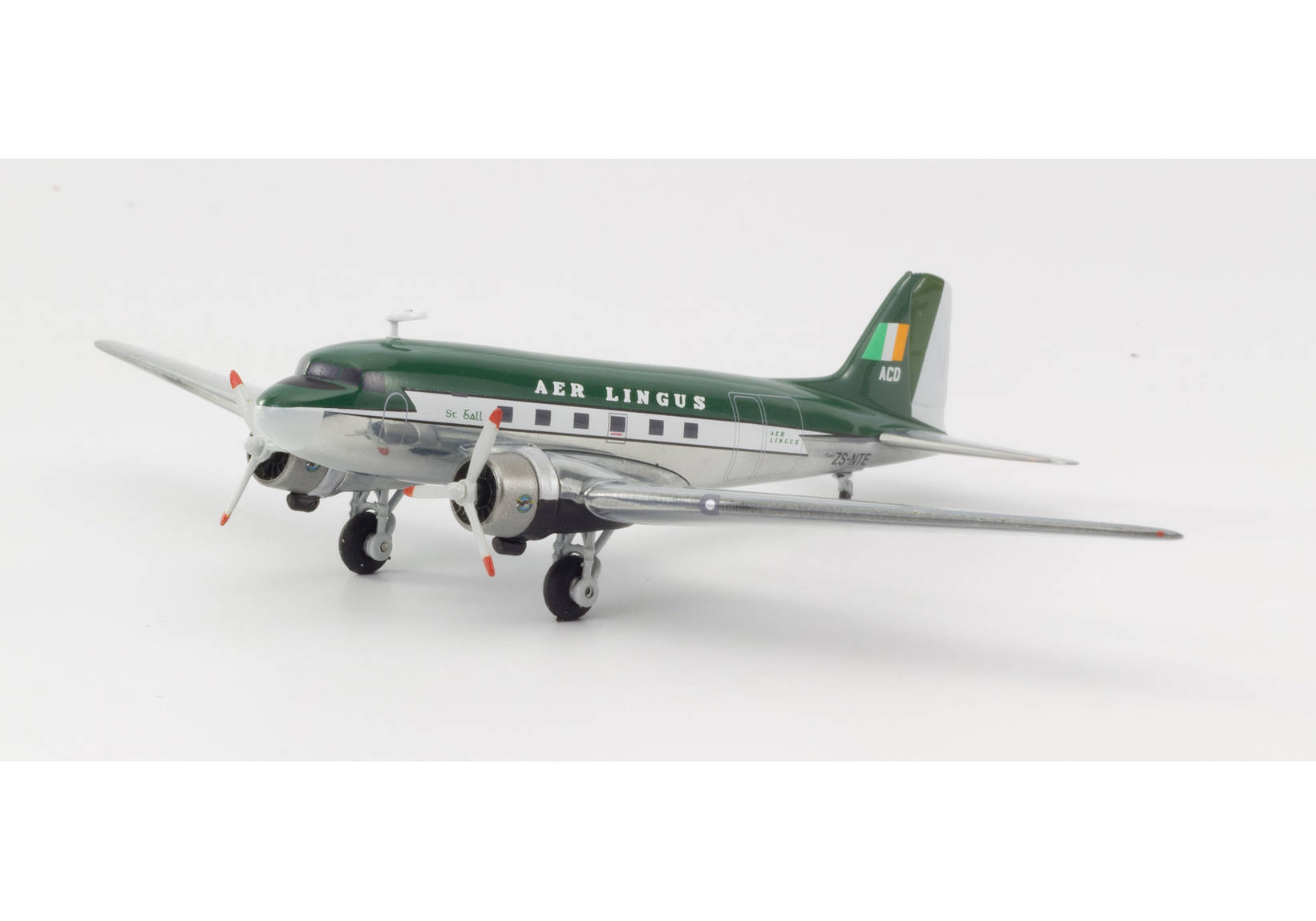 Aer Lingus Douglas C-47A Skytrain (DC-3) - Berlin Airlift 70th Anniversary Edition