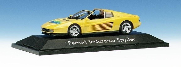 Ferrari Testarossa Spyder with pressure