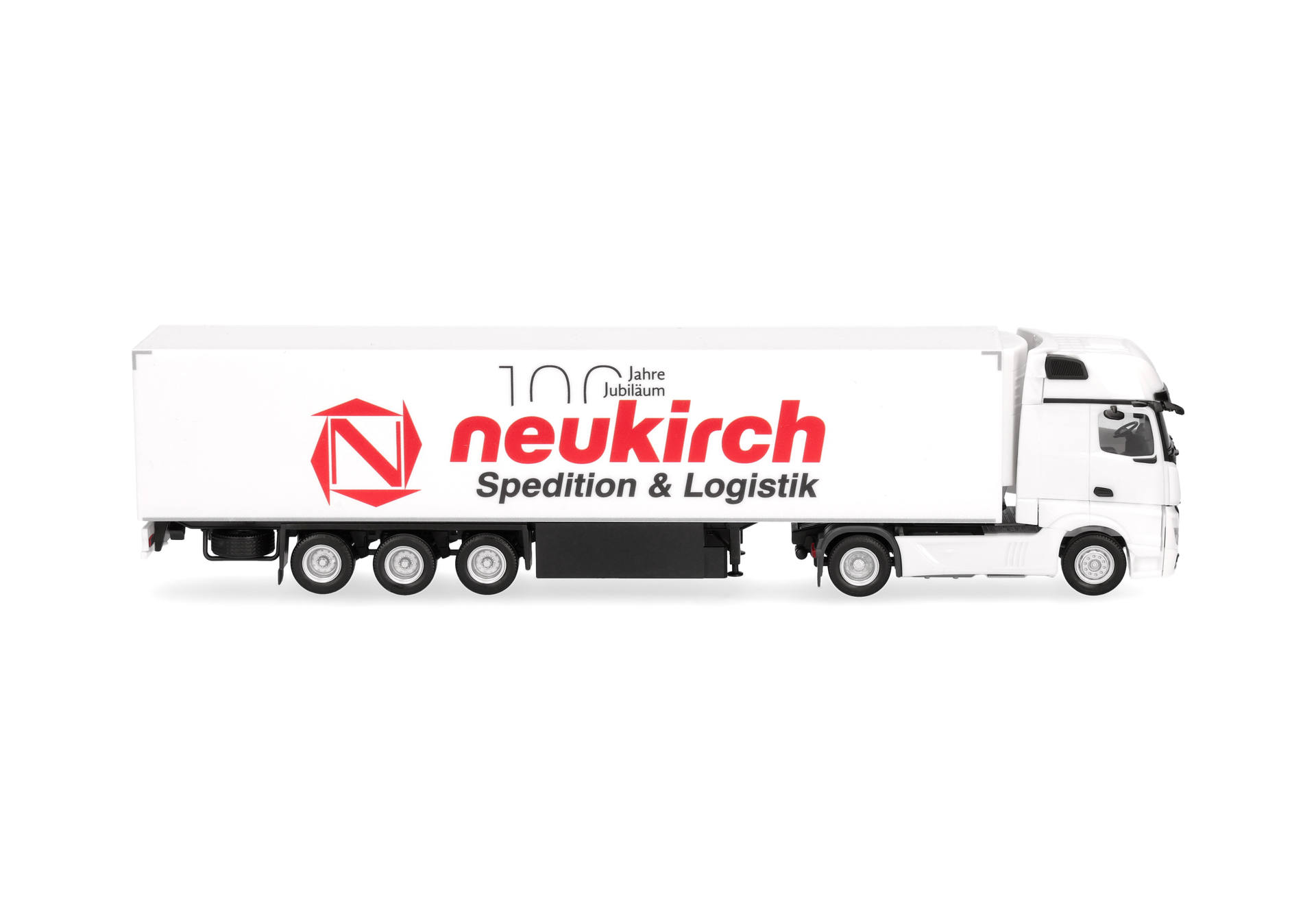 Mercedes-Benz Actros '18 Gigaspace refrigerated box semitrailer truck 2a/3a "Neukirch Spedition & Logistik GmbH"