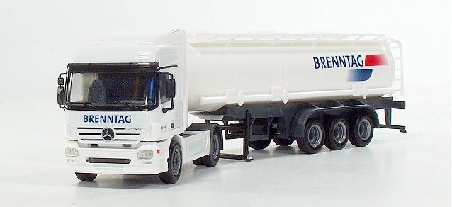 Mercedes-Benz Actros L tank semitrailer "Viering / Brenntag"