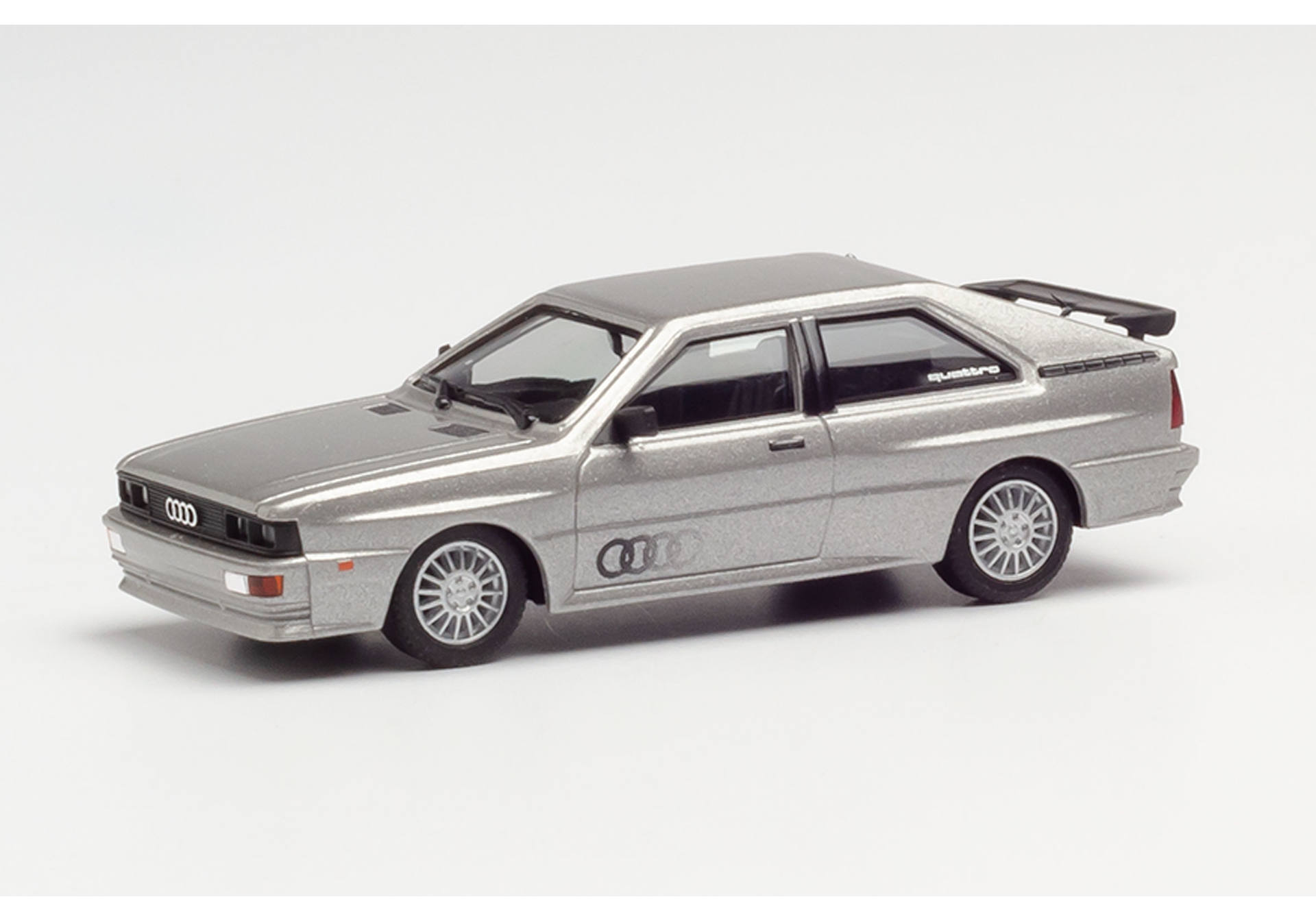 Audi Quattro, silver metallic