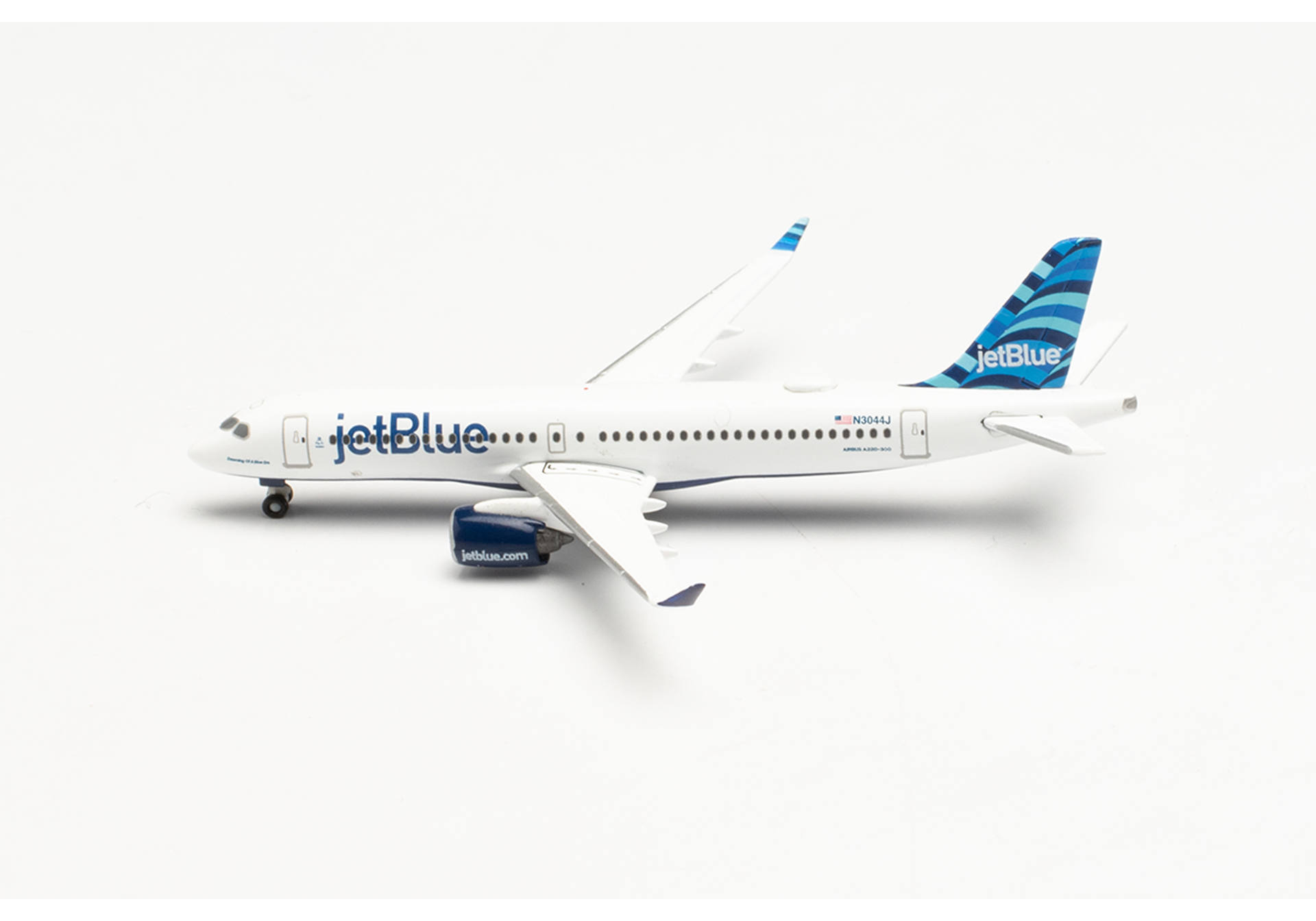 JetBlue Airbus A220-300 - “Hops” tail design – N3044J