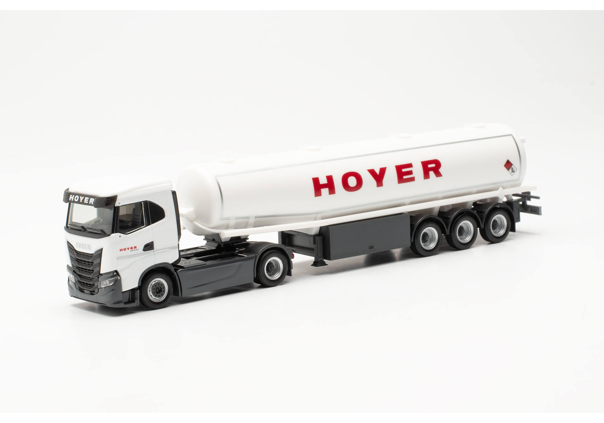 Iveco S-Way ND Benzintank-Sattelzug „HOYER“ (Hamburg)
