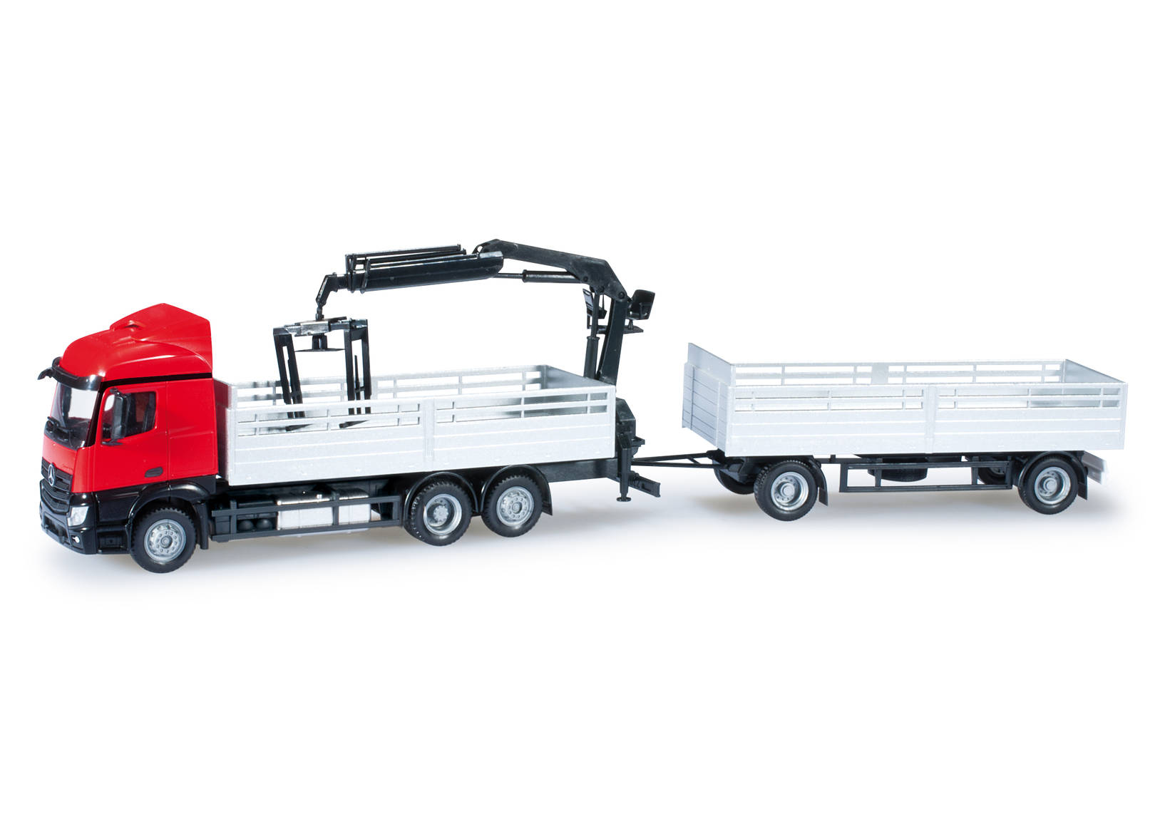 Mercedes-Benz Actros Streamspace pick-up trailer with loading crane