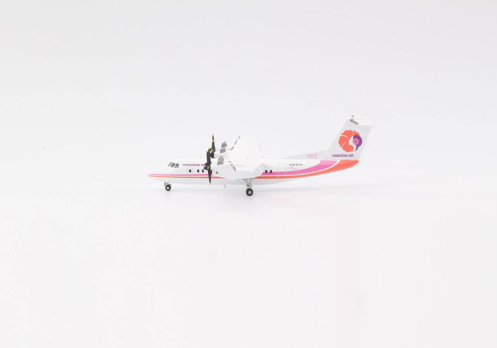 Hawaiian Airlines De Havilland Canada DHC-7