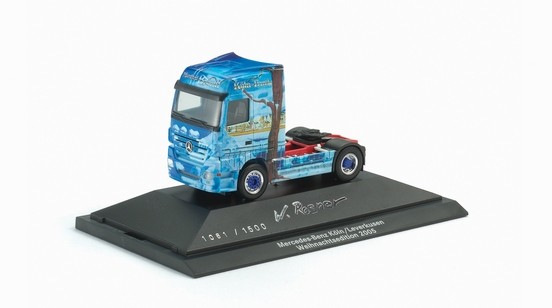 Mercedes-Benz Actros LH '02 2a