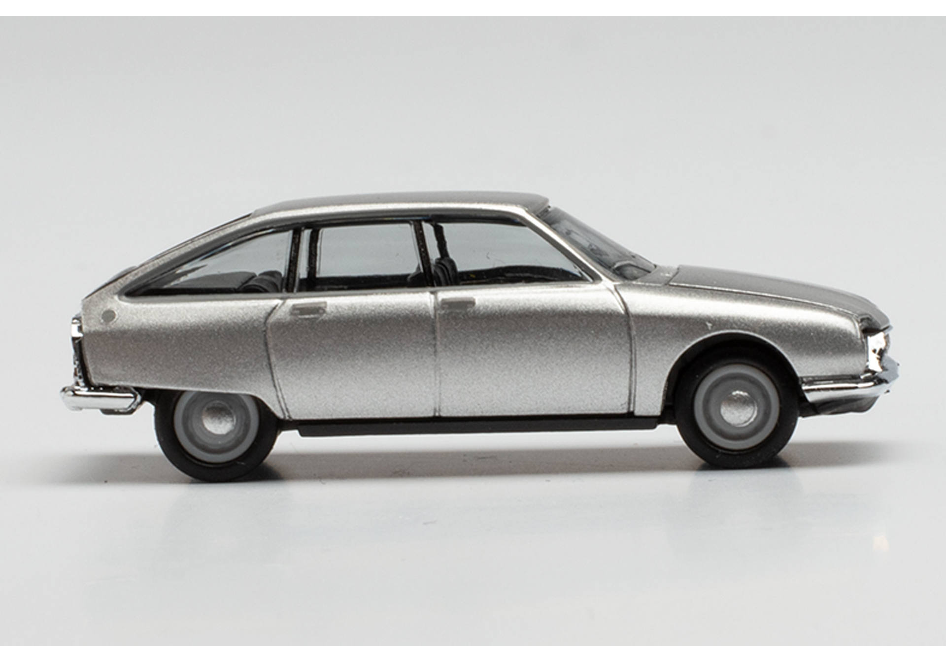 Citroën GS, silver metallic