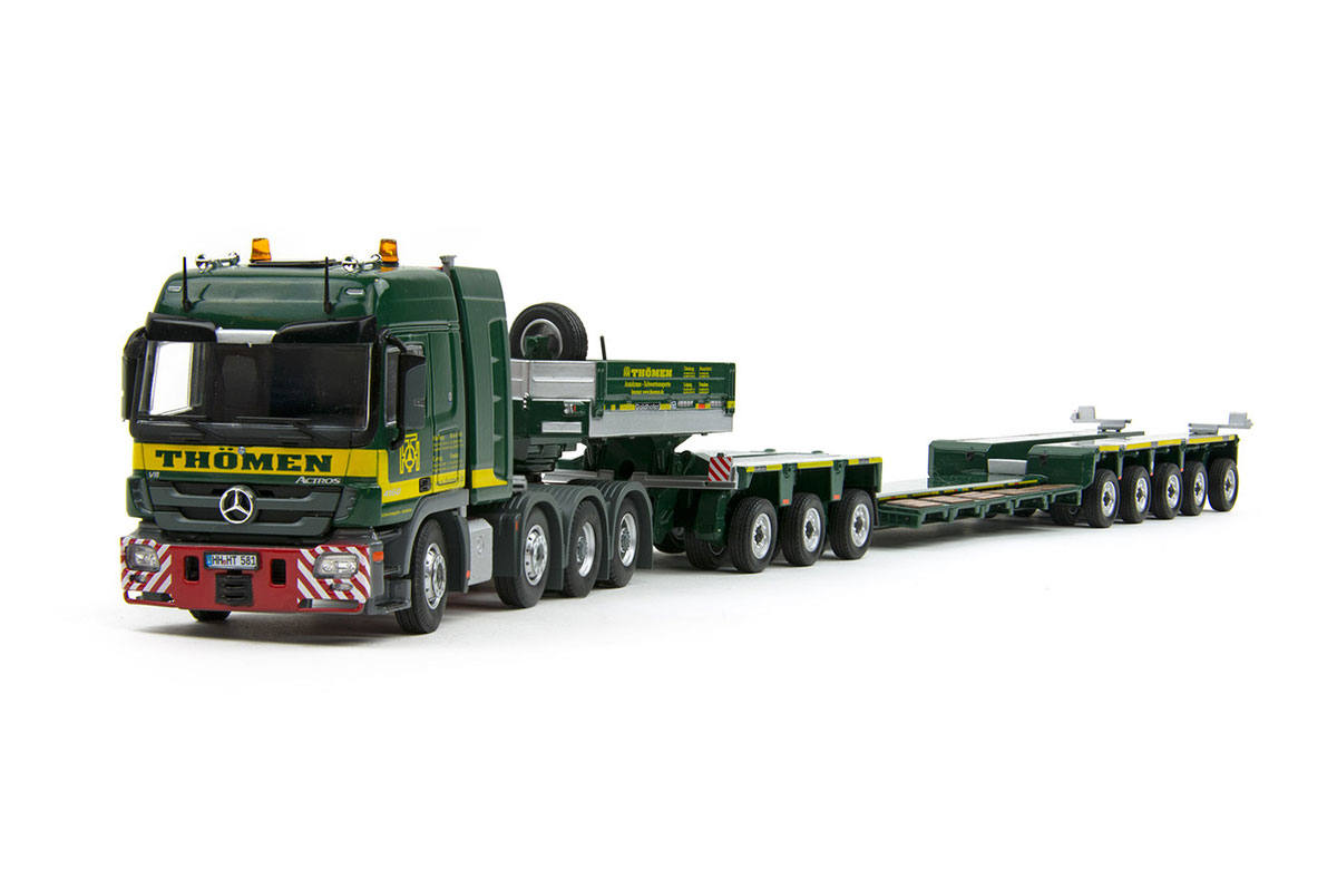 Mercedes-Benz Actros low boy semitrailer "Thömen"