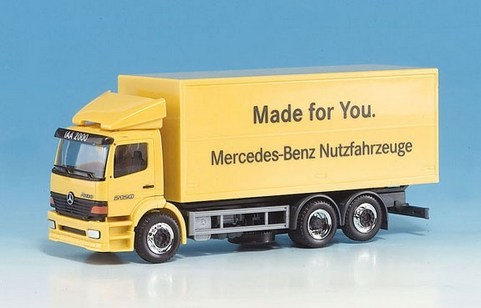 Mercedes-Benz Atego Beverage case truck 3A