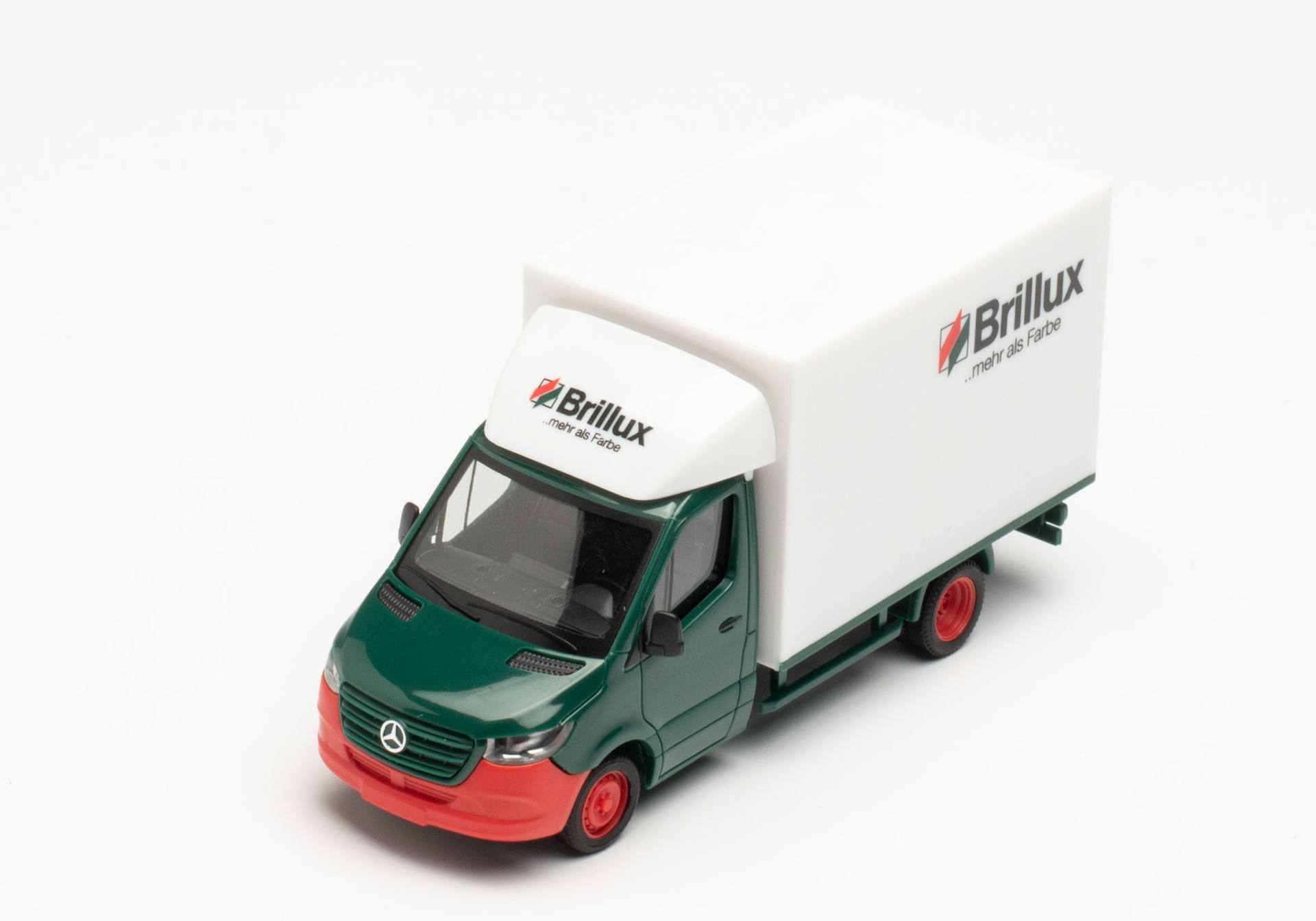 Mercedes-Benz Sprinter ‘18 box truck “Brillux Farben”