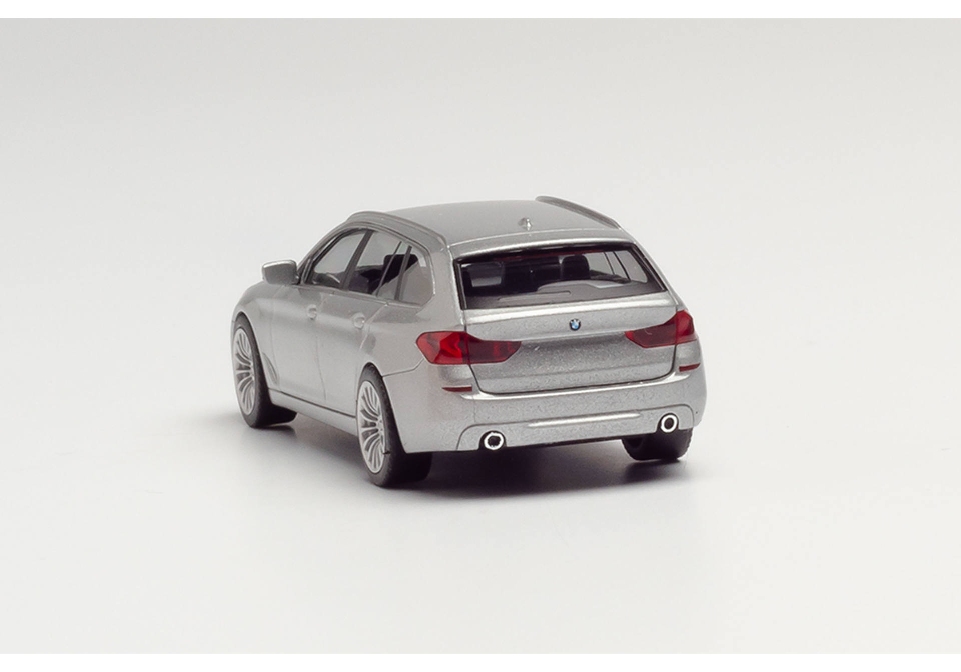 BMW 5er Touring, Glaciersilber metallic