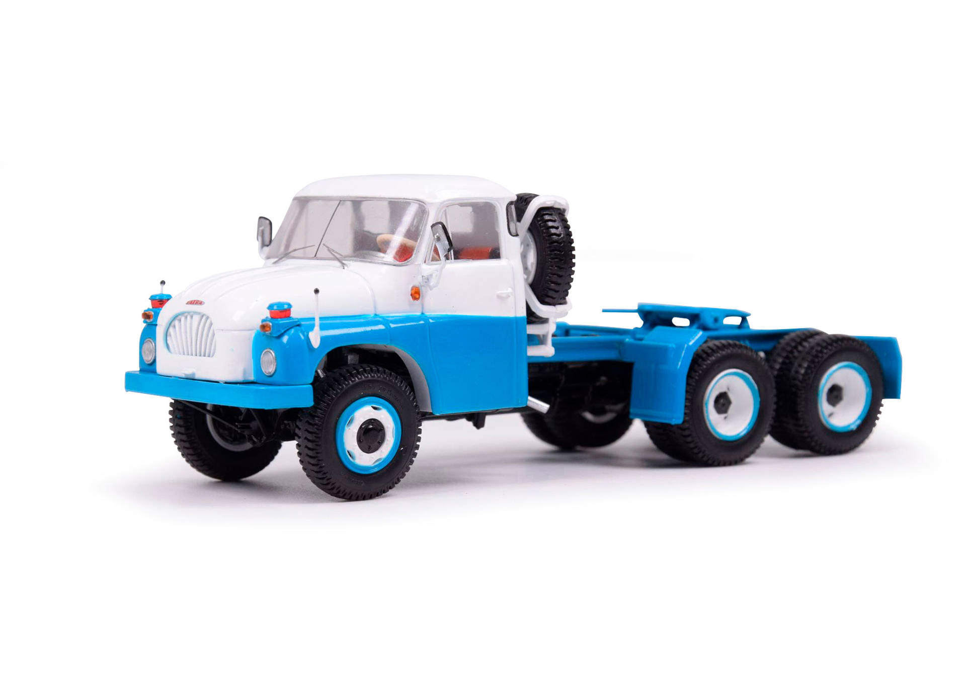 Tatra-138NT 6x6, blue/white