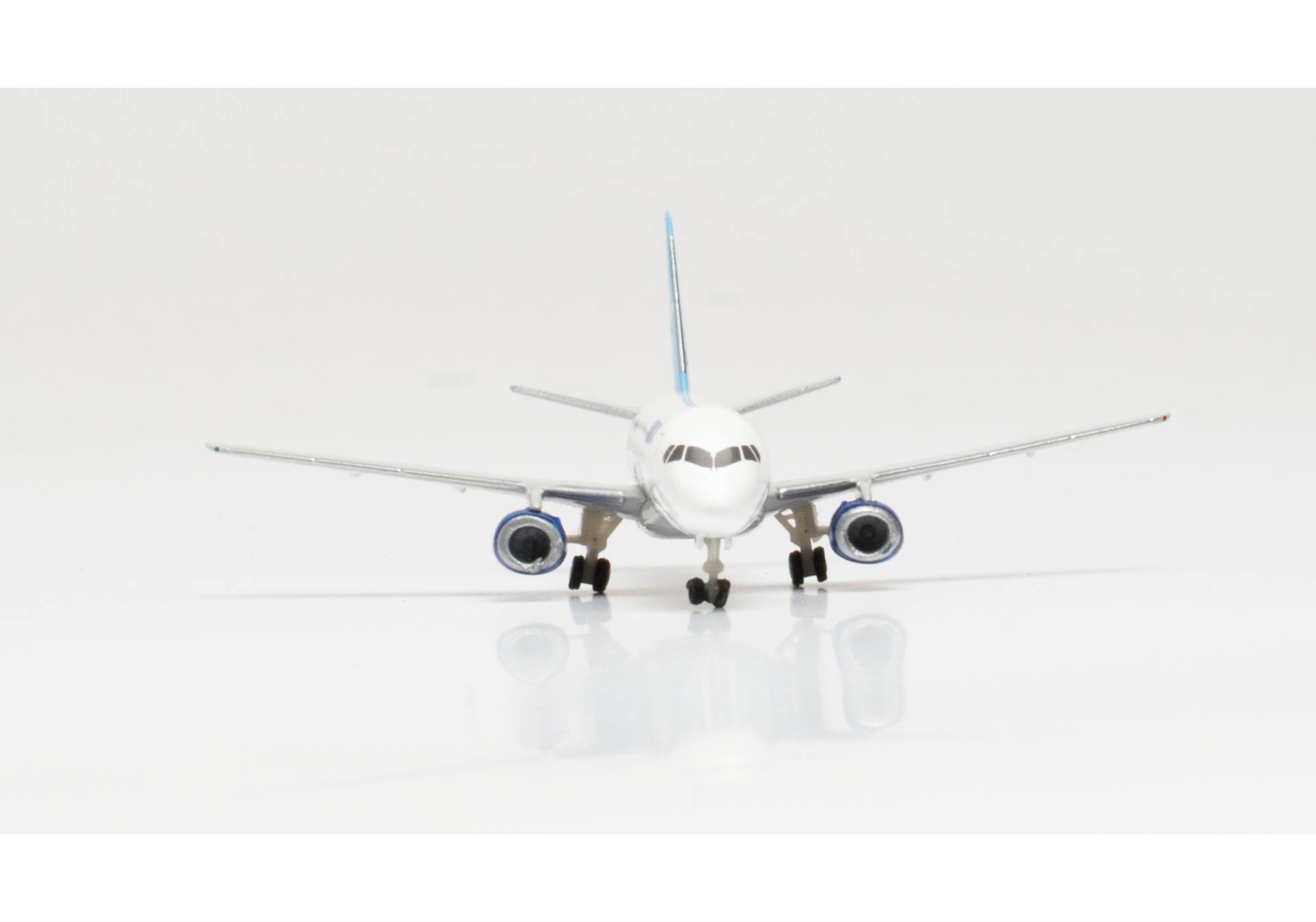 Interjet Airlines Sukhoi Superjet 100 – XA-PPY