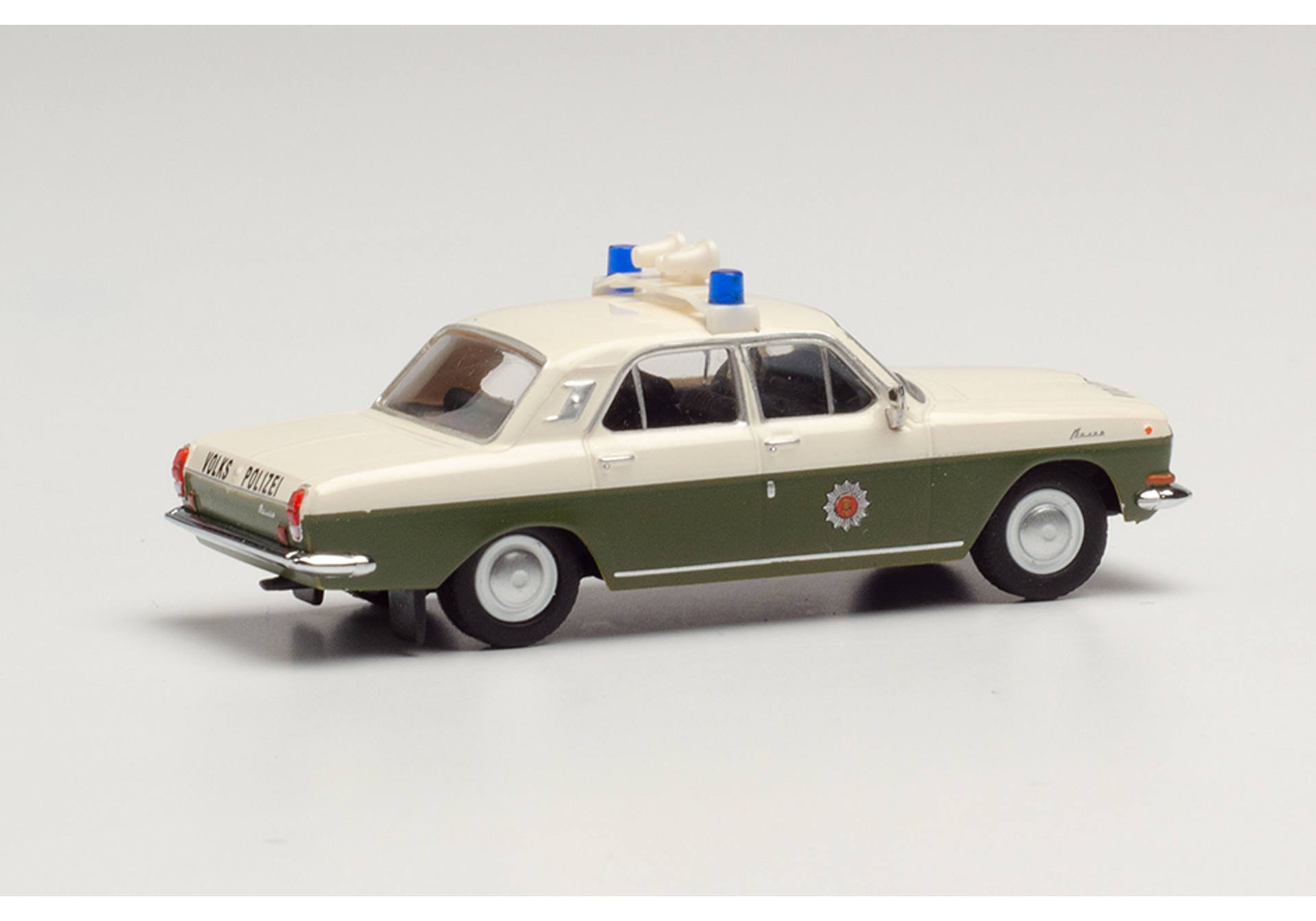 Wolga M 24 "East german police", with new alarm system