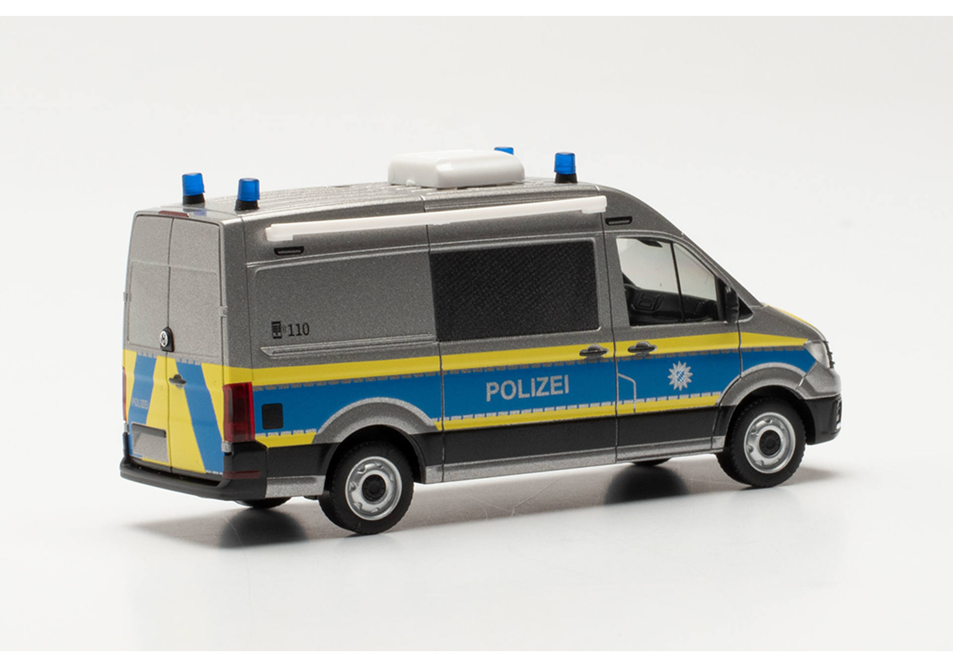 VW Crafter Halbbus „Polizei Straubing“
