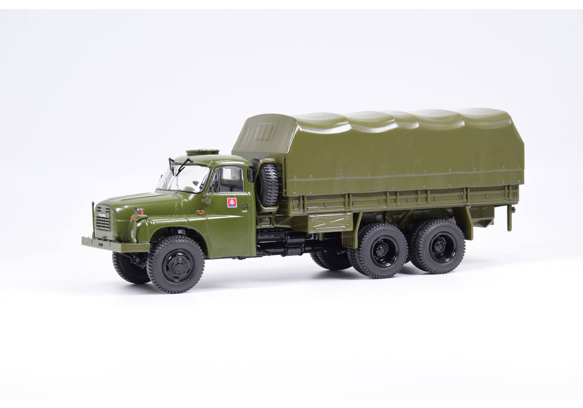 Tatra 148 canvas truck "Military SK"