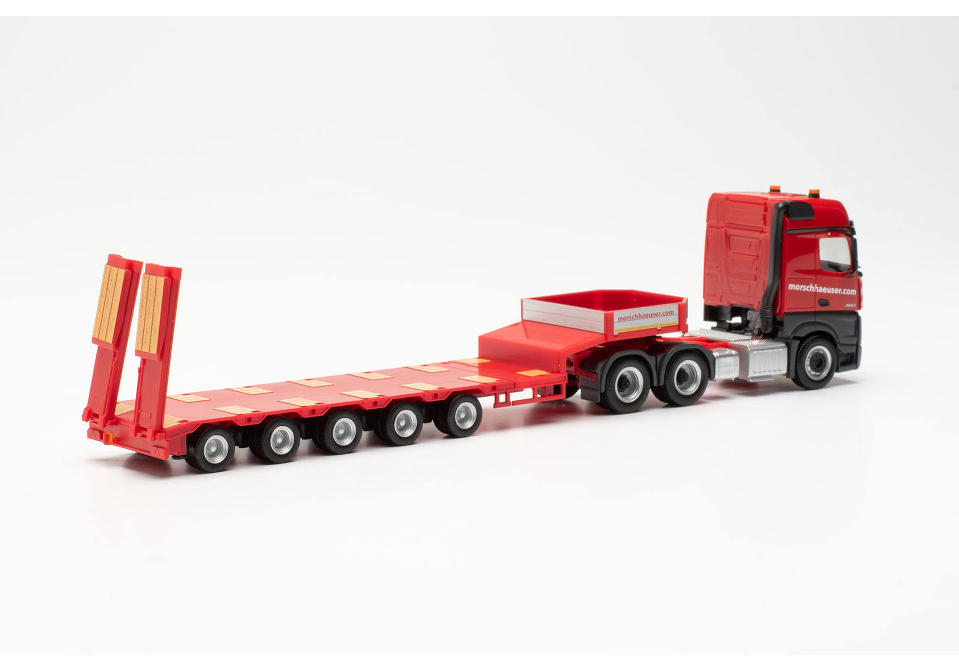 Mercedes-Benz Actros Bigspace 6x4 Semitieflade-Sattelzug "Morschhäuser" (Rheinland-Pfalz/Dörth)
