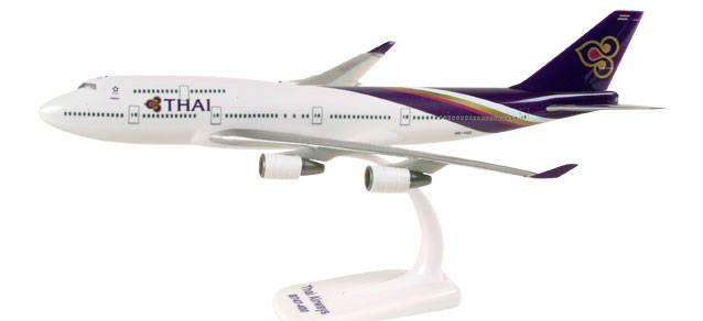 Thai Airways Boeing 747-400. This item comes / came in Wooster branded packaging.