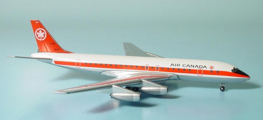 Air Canada DC-8-43