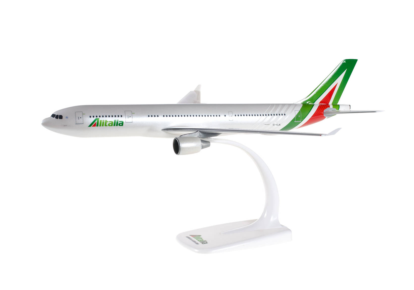Alitalia Airbus A330-200 – EI-EJK “Giotto”